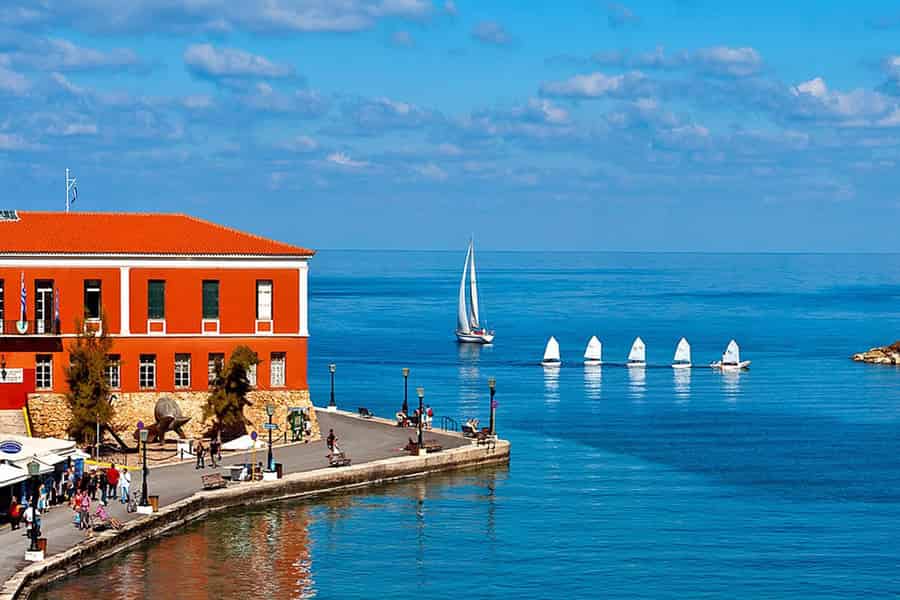 Ab Rethymno: Tagestour nach Chania mit Hotelabholung. Foto: GetYourGuide Ab Rethymno: Tagestour nach Chania mit Hotelabholung. Foto: GetYourGuide