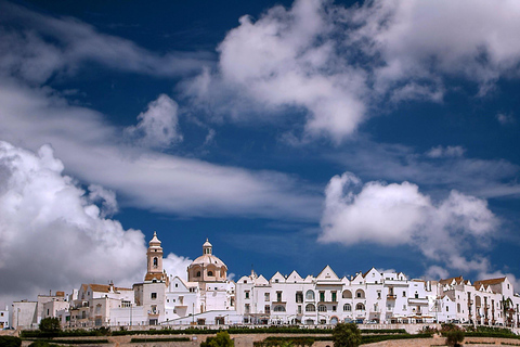 Puglia: Locorotondo, Cisternino, and Ostuni Private Tour Authentic Routes with Castellana Grotte Pick-Up