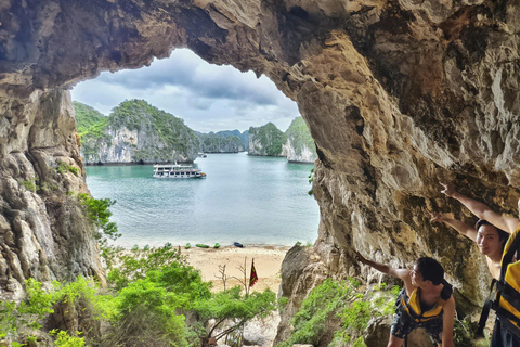Hanoi/Cat Ba: Lan Ha Bay tour & transfer to Ninh Binh 1 day Pick up and drop off Hanoi
