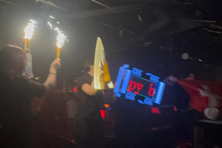 大阪：难波夜生活之旅（含居酒屋和水烟吧）