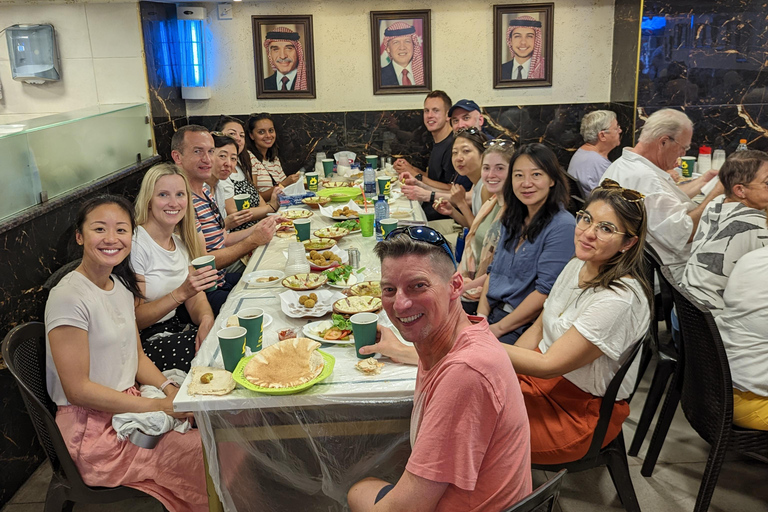 Amman: Private City Highlights & Authentic Local Food Tour