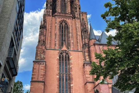 FRANKFURT: PRIVATE SPANISH TOUR THROUGH OLD AND NEW CITY