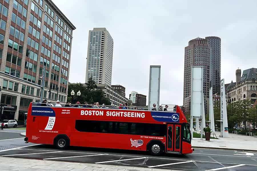 Boston: Hop-On/Hop-Off-Tour Ganztägige Sightseeingtour durch Boston. Foto: GetYourGuide