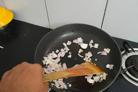 Udaipur: Indian Cooking Class - Art, Antiques & Storytelling Private Experience