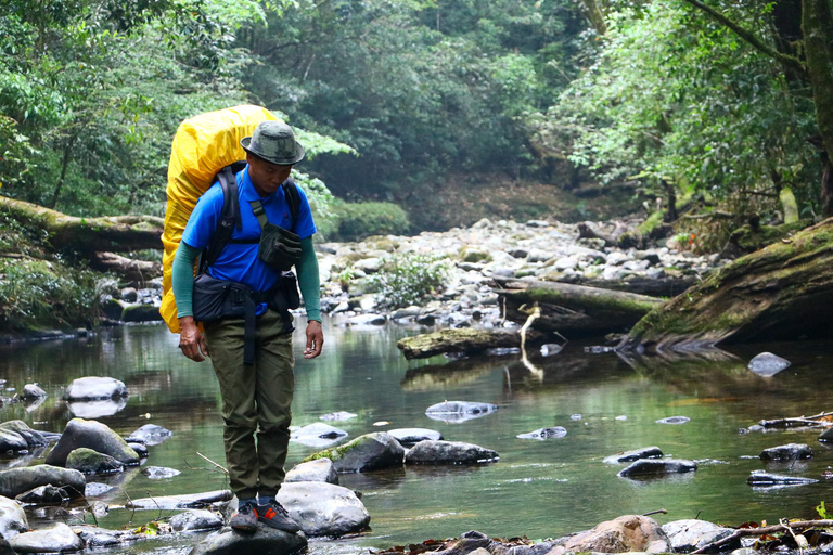 Ho Chi Minh City: Bidoup e Ta Giang Tour di trekking di 2 giorniHo Chi Minh City: tour di 2 giorni con trekking a Bidoup e Ta Giang