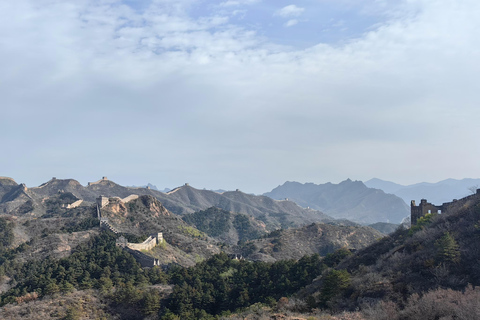 Pechino: Tour di un giorno a piedi della Grande Muraglia di Jinshanling【Piccoli gruppi】