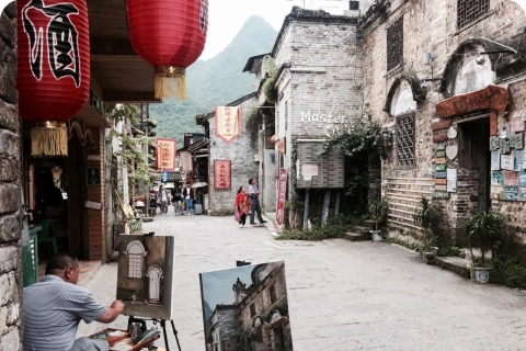 Yangshuo: Excursión a la Colina de Xianggong y la Campiña de YangshuoRecorrido básico con guía y traslado - sin ticket de entrada ni comida