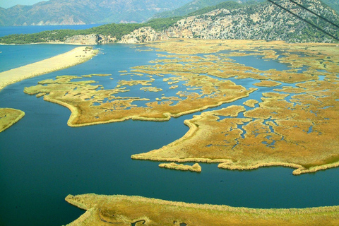 Fethiye: escursione di un giorno alla spiaggia di fango e tartarughe di Dalyan e crociera sul fiume