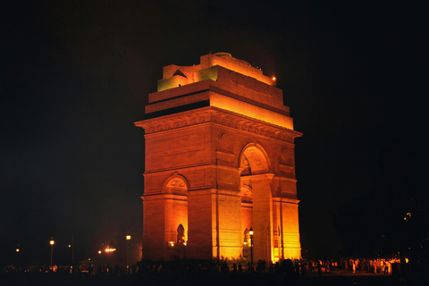 Delhi: Monument Tour with local guides &amp; transport