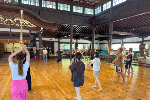 Kyoto: Experiencia de Kendo con Instructor Cualificado