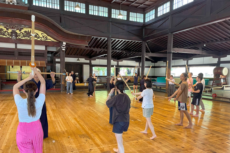 Kyoto: Experiencia de Kendo con Instructor Cualificado