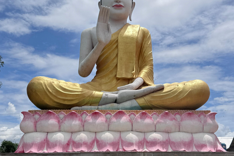 Phnom Penh Silk Island: Buddhism Philosophy and Beliefs Tour