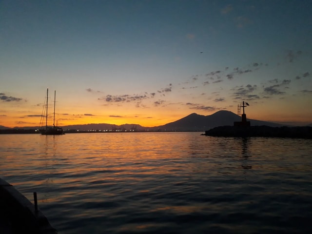 Naples: Coastline Boat Tour from Borgo Marinari