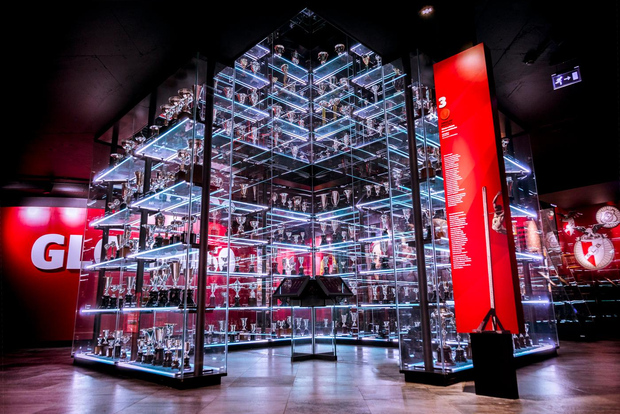 Lissabon: Benfica-Museumstour mit Souvenirschal