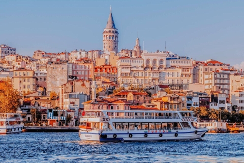 Estambul: Crucero por el Bósforo y Aventura Asiático-Europea