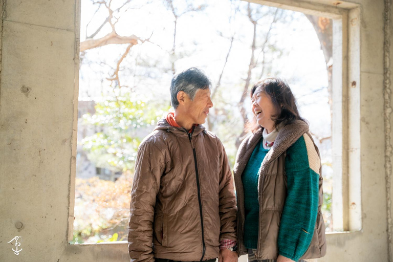 Kanazawa: Private Photoshoot with Professional Photographer Photoshooting