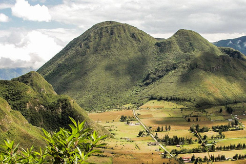 Quito: Krater Pululahua, środek świata i kolejka linowa ...