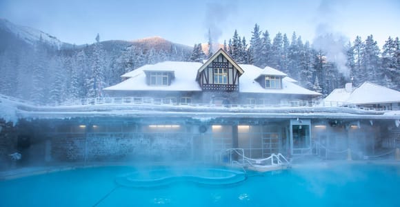 Banff Winter : Lake Louise, Gondola , Hot Spring & Bow Fall