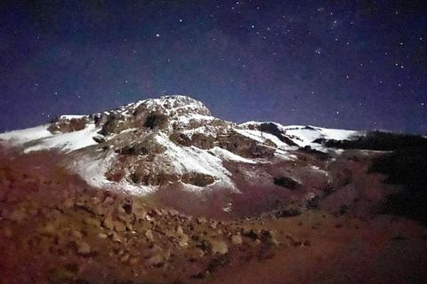 Arequipa: Chachani Volcano Guided Trek with Meals-two days