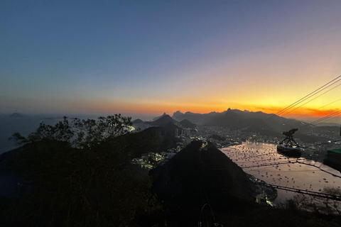 Rio De Janeiro: SUGARLOAF MOUNTAIN HIKE & CLIMB