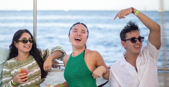 Los Cabos: Sunset Party Cruise with Open Bar