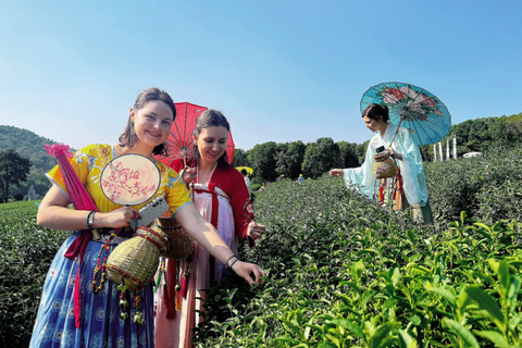 Hangzhou: Private Day Trip with Tea Picking & Hanfu