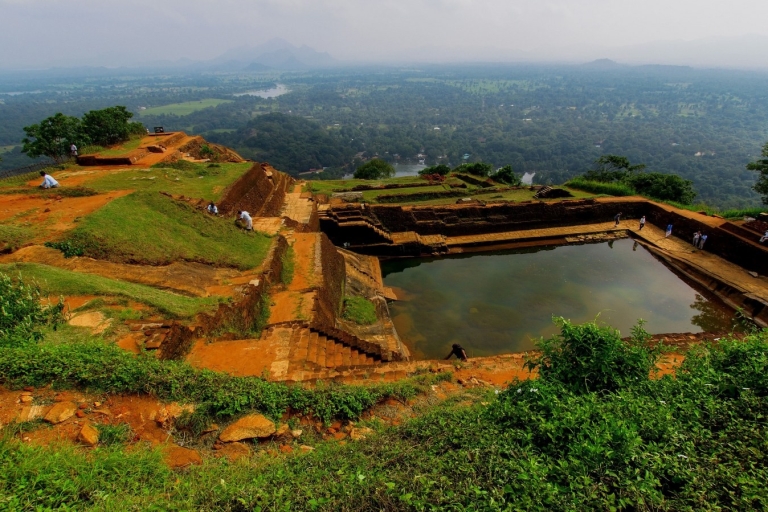Depuis Colombo/Negombo : Excursion d'une journée à Sigiriya et Dambulla
