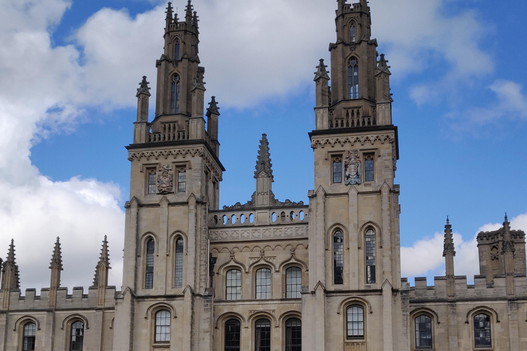 Oxford: Private Guided Walking Tour of University and City Oxford : Guided Walking Tour with optional college visit