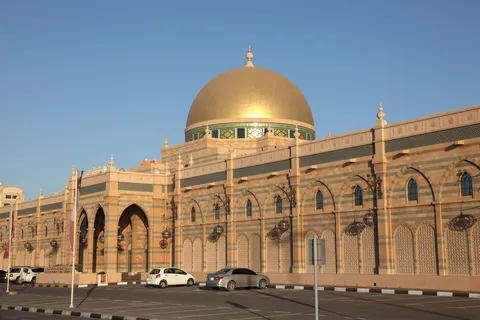 Sharjah Half Day Trip with Souks and Islamic Musuem