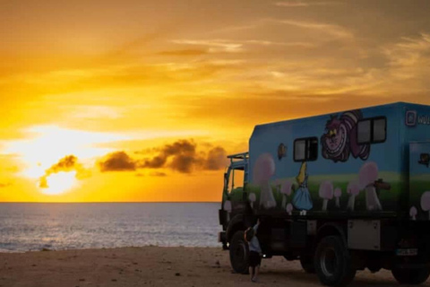 The Mad Hatter's Fuerteventura: Exclusive Truck & Photo Experience The Quick Magic (60 minutes)
