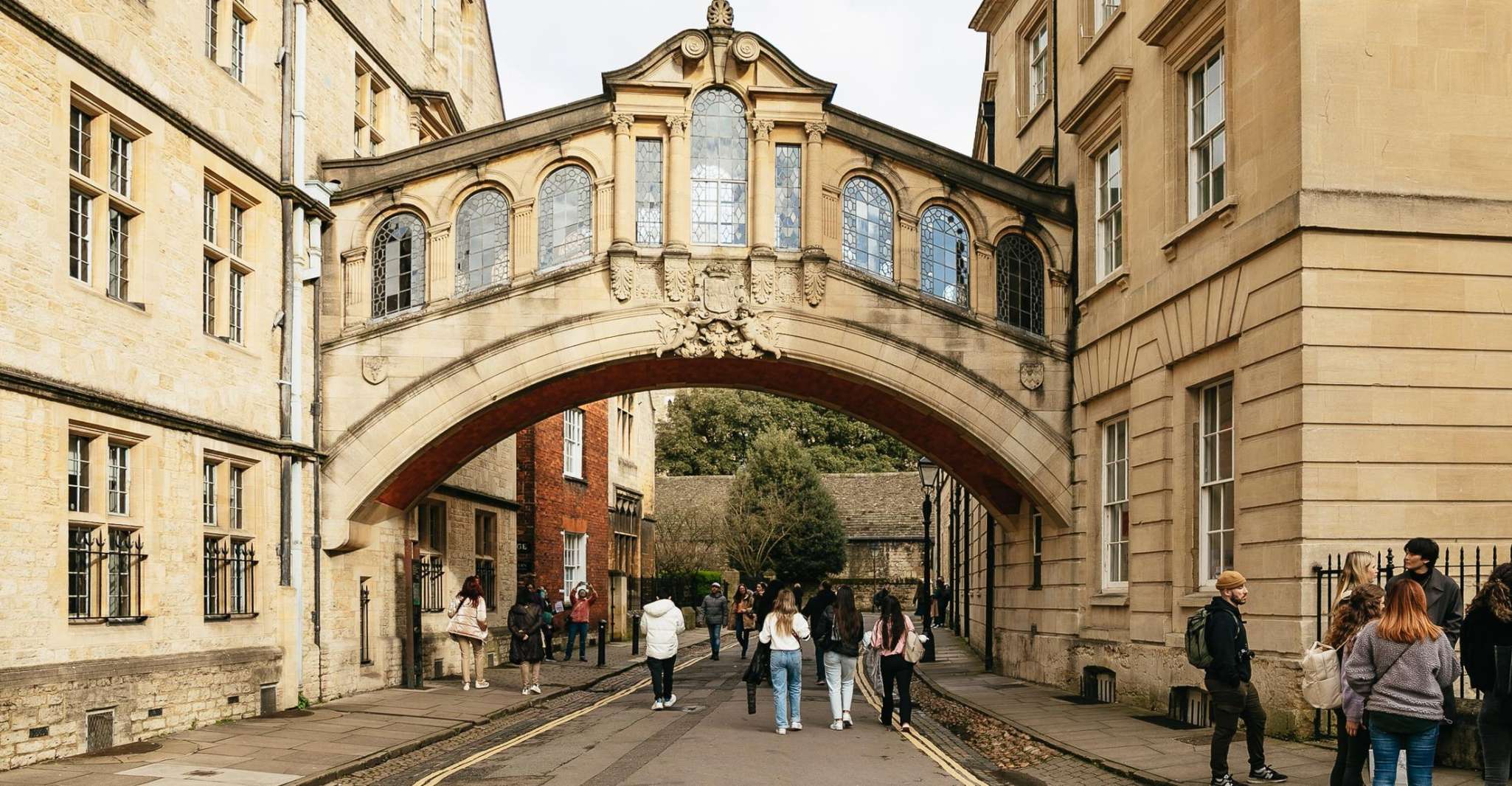 Oxford, University and City Walking Tour with Alumni Guide - Housity