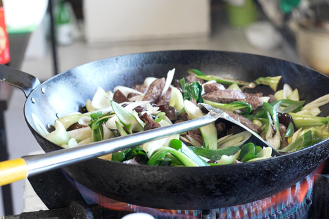 Osaka: Authentic Sumo Morning Practice & Chanko Lunch Authentic Sumo Morning Practice Viewing 【Only viewing】