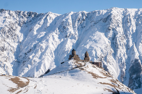 Von Tiflis aus: Tagestour von Gateway nach Kazbegi