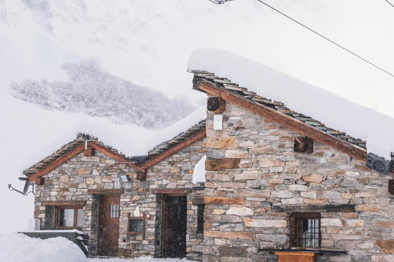 Monte Rosa: almoço típico num refúgio com vista para as montanhas
