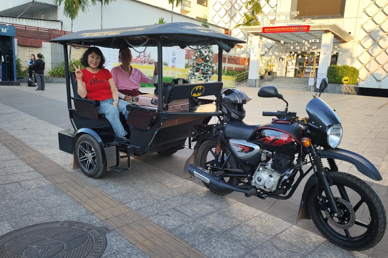 Angkor wat tour tuktuk driver transportation 1 Day Tour