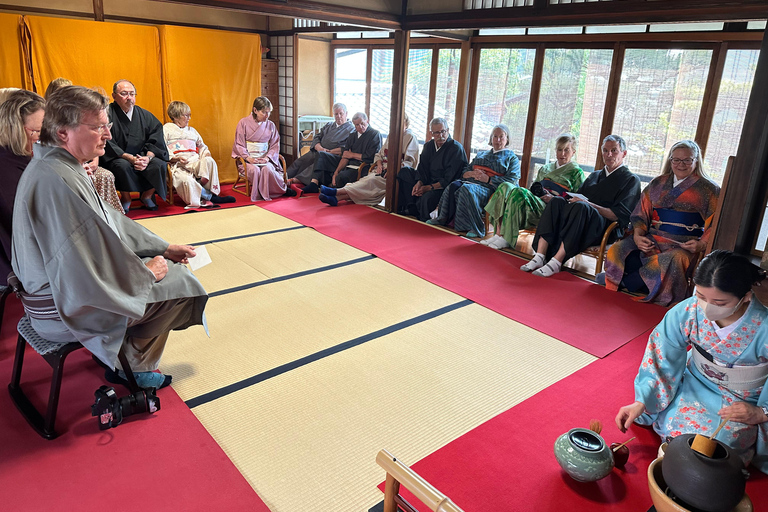 Kyoto: Tour dei Machiya di 140 anni fa, Kimono e Cerimonia del tèPiano standard