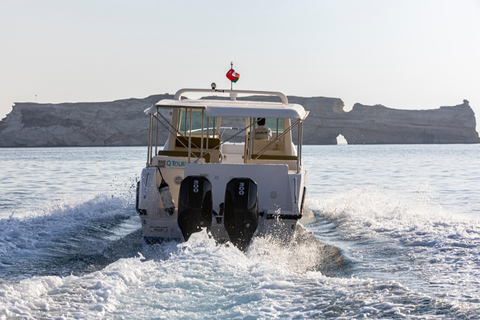 Mascate : Croisière au coucher du soleil avec le fort d&#039;Al Jalali et le fort de Mirani