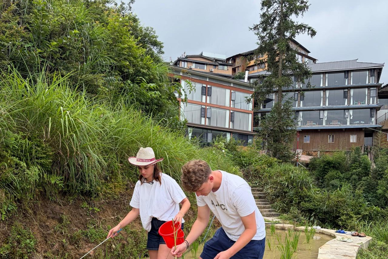 Longji Farm Life Experience: Terraces & Hands-On Heritage Gruppo di servizio di guida italiana