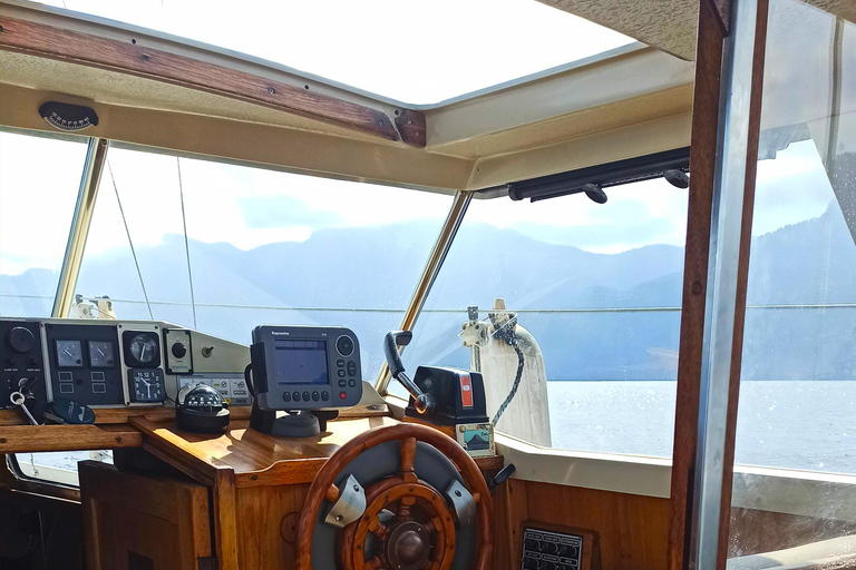 Menorca: Private Sunset Cruise from Cala Galdana