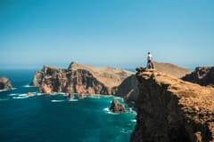 Funchal: Private Tour im Osten Madeiras & Rumdestillerie
