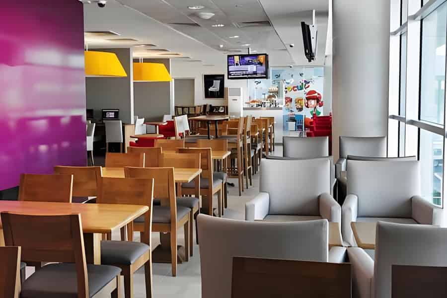 Flughafen Ankara Esenboga (ESB): Zugang zur Primeclass Lounge. Foto: GetYourGuide Flughafen Ankara Esenboga (ESB): Zugang zur Primeclass Lounge. Foto: GetYourGuide