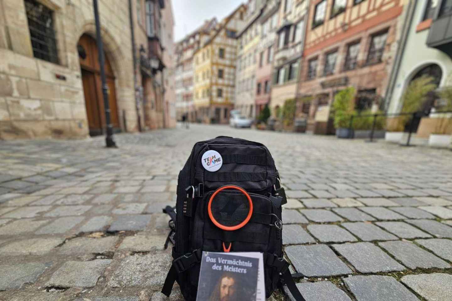 Outdoor escape with puzzle backpack in Nuremberg: The master's legacy