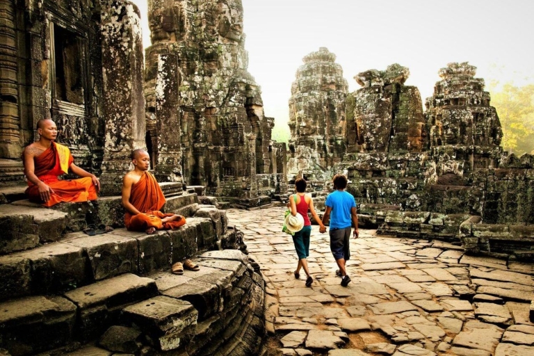 Private Siem Reap 2-Tages-Tour Angkor Wat und schwimmendes Dorf