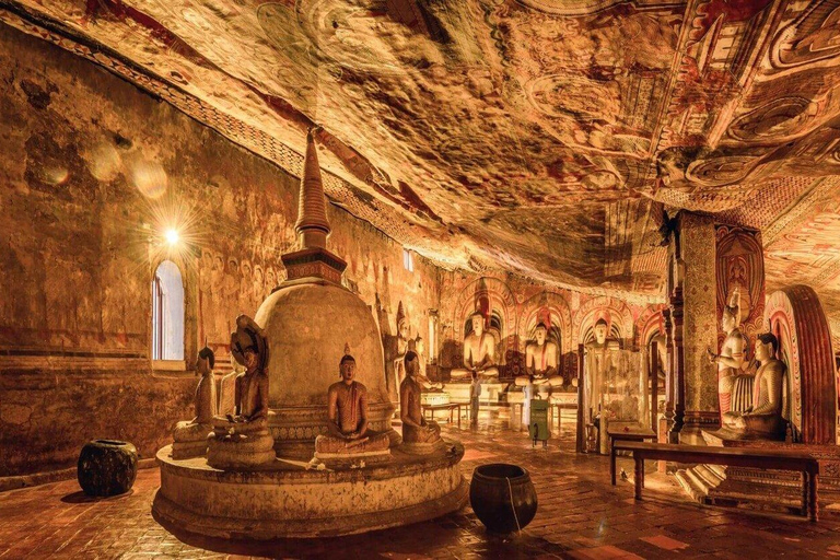 Tour particular de 2 dias a Sigiriya e Kandy com alojamento