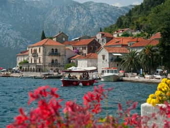 Perast: rondleiding in een Fiat Topolino E-Auto