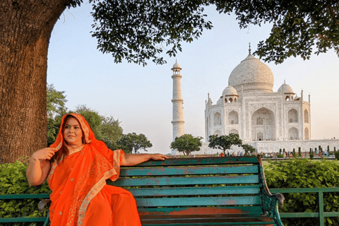 Ingresso sem fila para o Taj Mahal e guiaBilhete de entrada e guia do Taj Mahal