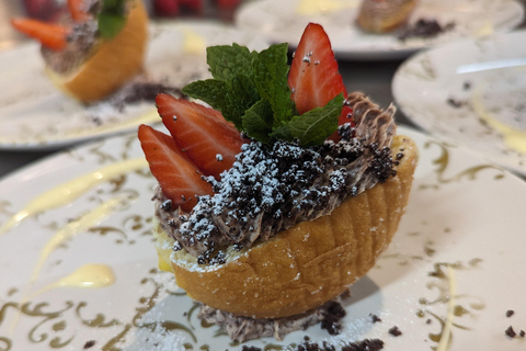 Gemensam middag i en gammal toskansk bondgård