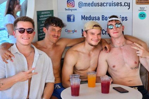 Protaras: Medusa Chill-Out Cruise to Blue Lagoon & Sea Caves