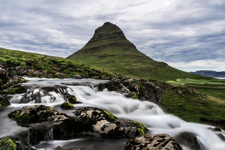 Akureyri: Private Photo tour