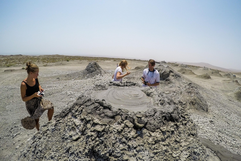 Baku: Gobustan, Mud Volcanoes, Ateshgah, and Yanardag Tour